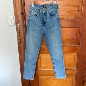 BDG girlfriend high rise cropped